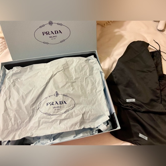 Prada Flower Heel Velvet Mary Janes - Picture 11 of 11